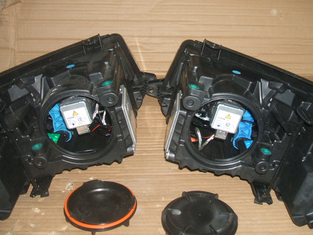 Land Rover - Range Rover - Evoque - (2011 - 2015) - Oświetlenie / Lampa przednia  prawa Bixenon