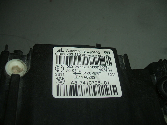 BMW - Seria 4 - F32 - Coupe - (2013-) - Oświetlenie / Lampa przednia  prawa Bixenon