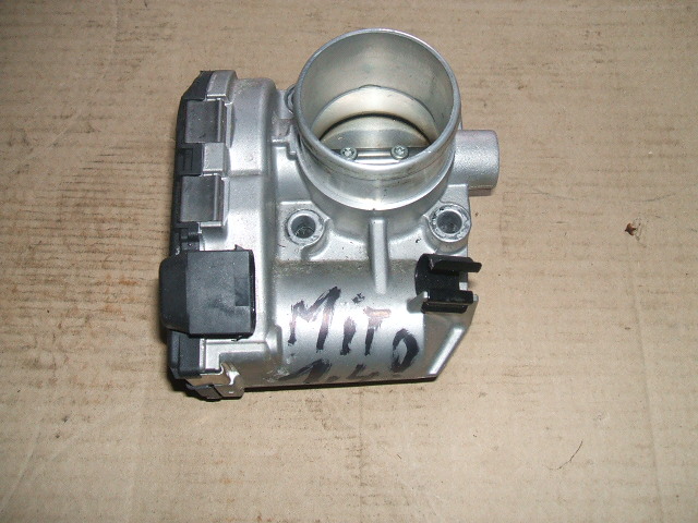 Alfa Romeo - MI.TO - (2011-) - Silnik / Przepustnica