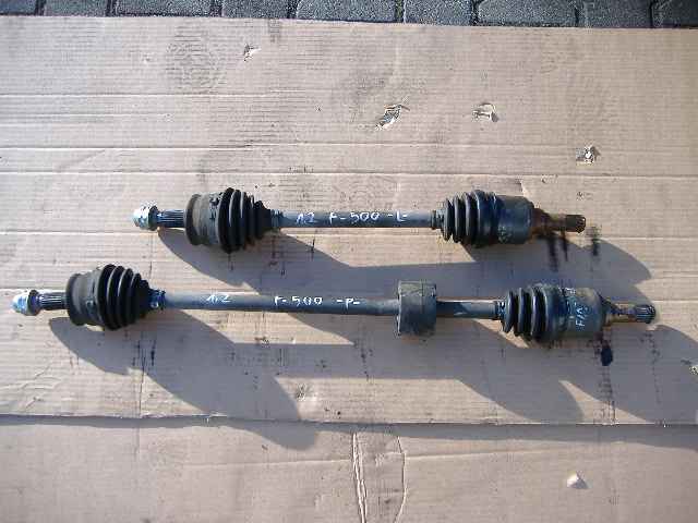 Fiat - 500 - Cabrio - (2009-) - Napęd / Półoś przednia lewa