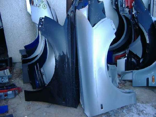 Audi - A6 - Kombi - (2005 - 2008) - Karoseria / Błotnik przedni lewy