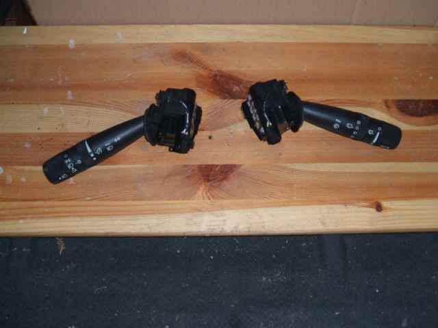 Jeep - Cherokee Grand - WK - (2008 - 2010) - Wnętrze / Włącznik wycieraczek