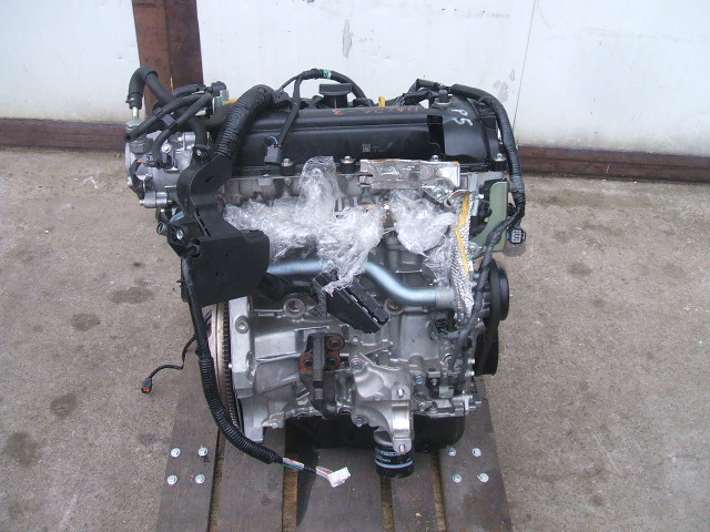 Mazda - 3 - 4 drzwi - (2013 - 2018) - Silnik / Benzynowy bez osprzętu