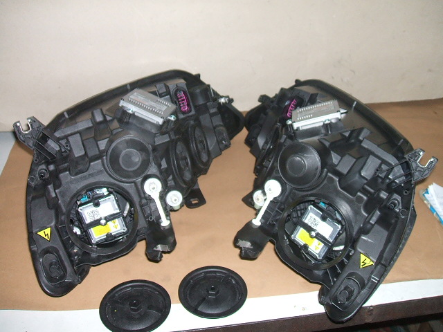 Audi - A6 - Kombi - (2011 - 2018) - Oświetlenie / Lampa przednia  prawa Bixenon