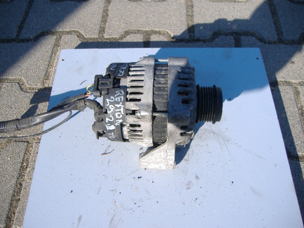 SsangYong - Rexton - (2004 - 2006) - Silnik / Alternator