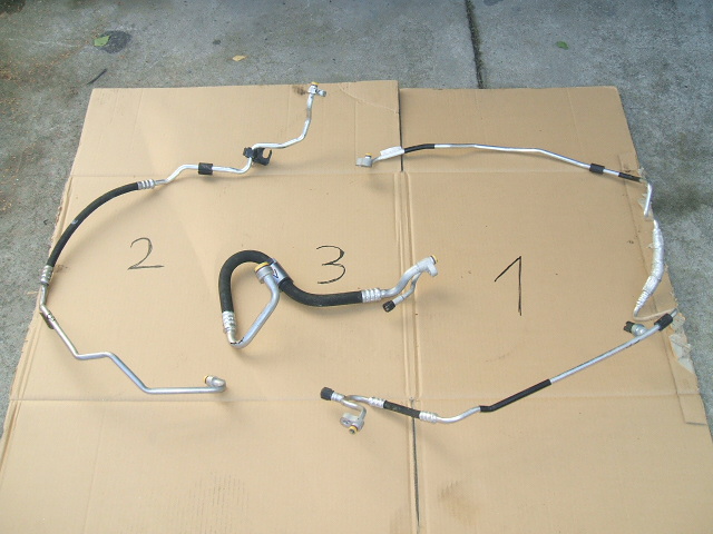 BMW - X1 - (2009 - 2012) - Układ chłodzenia / Klimatyzacja - przewody