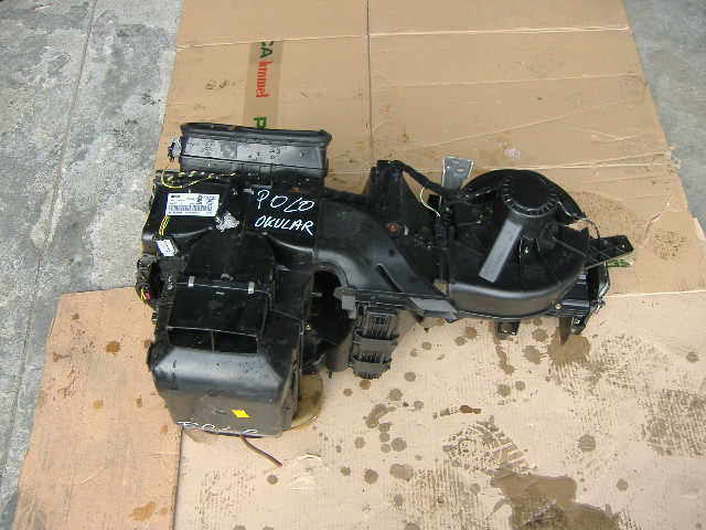 Volkswagen - Polo - 3 drzwi - (2005 - 2009) - Układ chłodzenia / Nagrzewnica kompletna