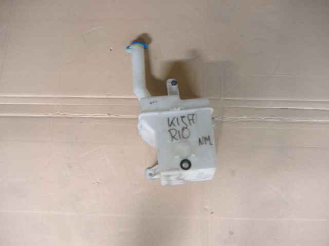 Kia - Rio - 4 drzwi - (2005 - 2010) - Osprzęt / Zbiorniczek spryskiwaczy