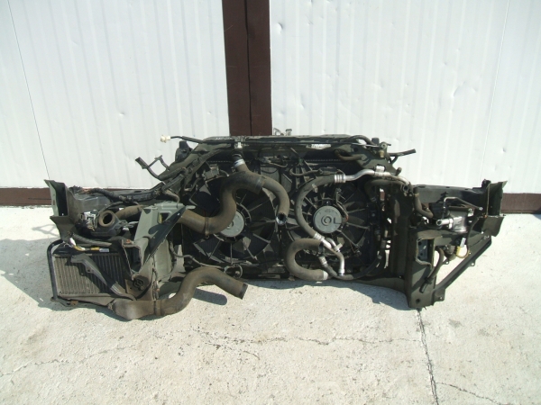 Honda - CR-V - (2010 - 2012) - Karoseria / Błotnik przedni prawy