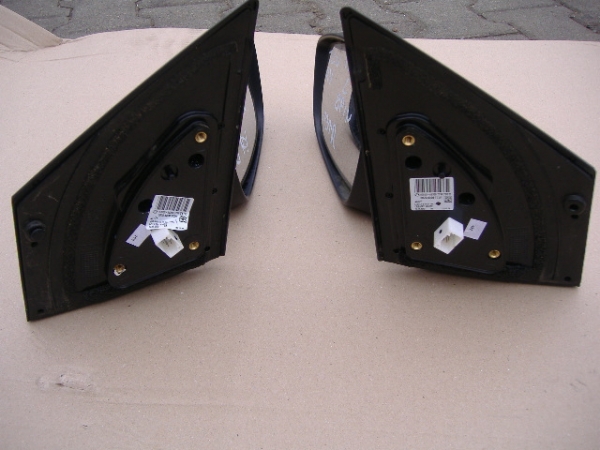 Hyundai - i30 - 5 drzwi - (2012 - 2015) - Lusterka /  Lewe elektryczne