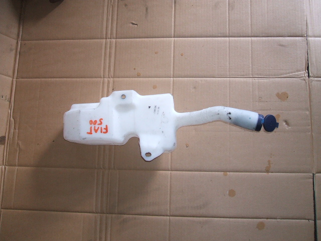 Fiat - 500 - (2015-) - Osprzęt / Zbiorniczek spryskiwaczy