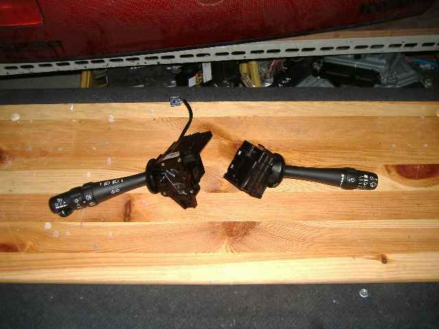 Cadillac - SRX - (2007-) - Wnętrze / Włącznik świateł