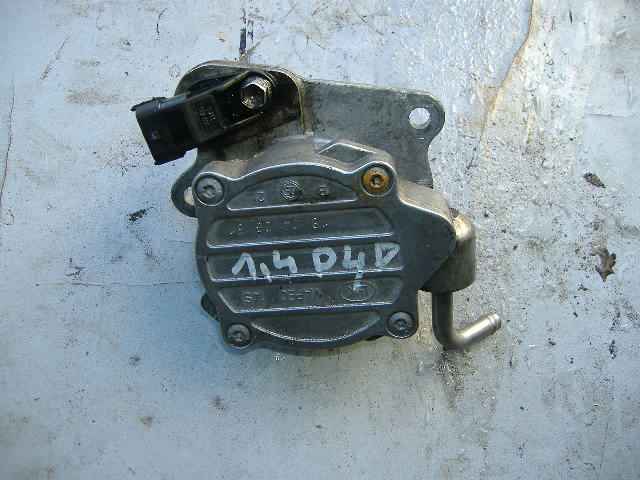 Toyota - Auris - 5 drzwi - (2010 - 2013) - Silnik / Pompa vacum