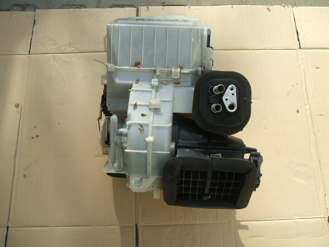 Mazda - 5 - (2008 - 2010) - Układ chłodzenia / Nagrzewnica kompletna