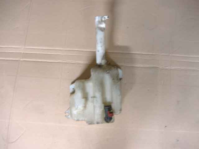 Honda - Accord - 5 drzwi - (2001 - 2003) - Osprzęt / Zbiorniczek spryskiwaczy