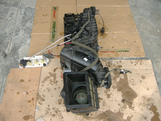 Chrysler - PT CRUISER - Cabrio- (2003 - 2005) - Układ chłodzenia / Nagrzewnica kompletna