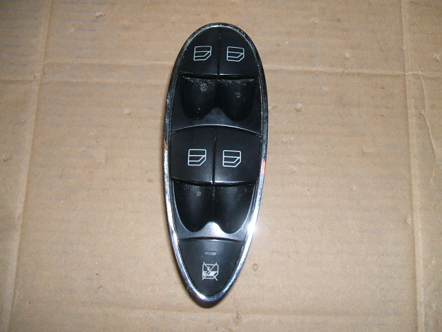 Mercedes-Benz - E-Klasa - W211 - (2002 - 2006) - Wnętrze / Panel sterowania szyb