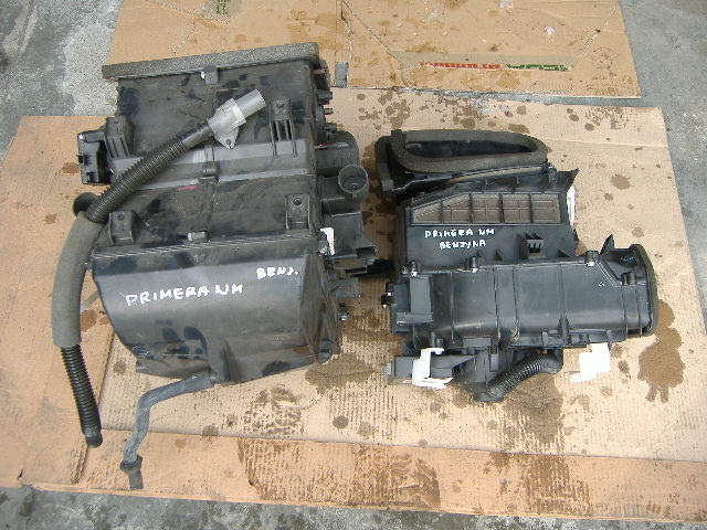 Nissan - Primera - 4 drzwi - (2002 - 2005) - Układ chłodzenia / Nagrzewnica kompletna