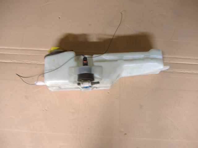 Chrysler - PT CRUISER - (1999 - 2005) - Osprzęt / Zbiorniczek spryskiwaczy