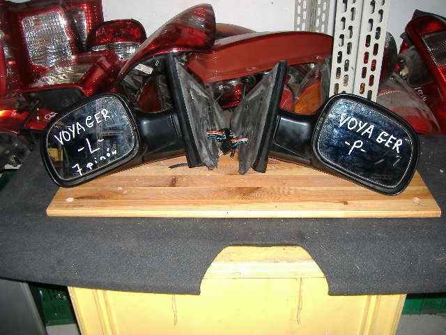 Chrysler - Voyager - (2004 - 2008) - Lusterka /  Prawe elektryczne