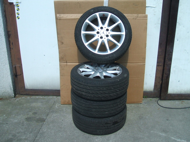 Mercedes-Benz - A-Klasa - W176 - 5 drzwi - (2012-) - Koła / Letnie na alufelgach