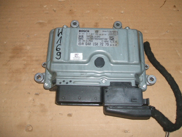 Mercedes-Benz - A-Klasa - W169 - 5 drzwi - (2008 - 2012) - Komputery / Silnika