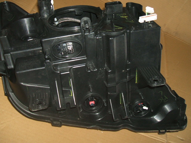 BMW - X3 - (2010 - 2017) - Oświetlenie / Lampa przednia  lewa Bixenon