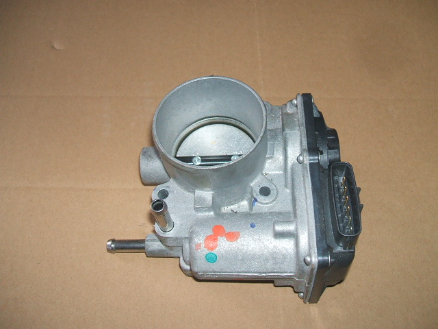 Toyota - Prius - (2009 - 2011) - Silnik / Przepustnica