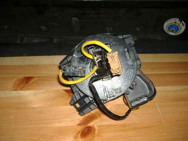 Ford - Mondeo - Kombi - (2003 - 2005) - Poduszki / Taśmy