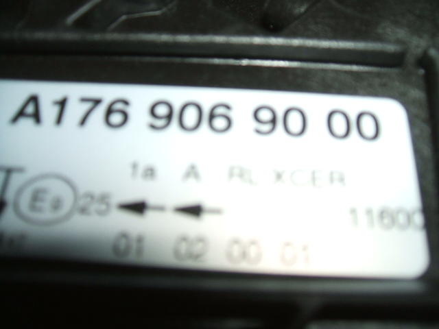 Mercedes-Benz - A-Klasa - W176 - 5 drzwi - (2012-) - Oświetlenie / Lampa przednia  prawa Bixenon