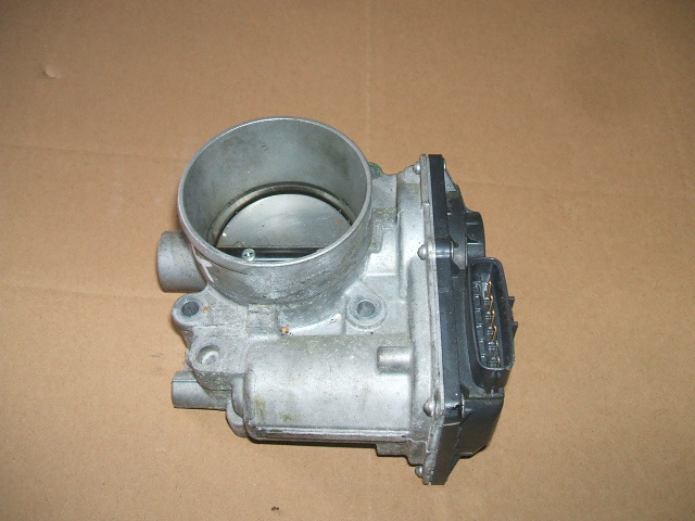 Subaru - Legacy - (2009 - 2013) - Silnik / Przepustnica