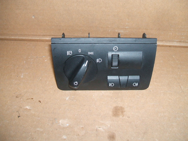 BMW - X5 - (1998 - 2003) - Wnętrze / Włącznik świateł