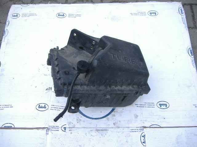 Volvo - C 70 - Coupe - (1996 - 2002) - Filtry / Obudowa filtra powietrza