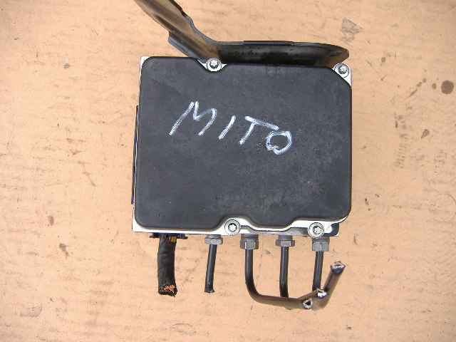 Alfa Romeo - MI.TO - (2011-) - Hamulce / Pompa ABS