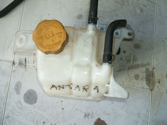 Chevrolet - Captiva - (2011 - 2013) - Układ chłodzenia / Zbiorniczek wyrównawczy