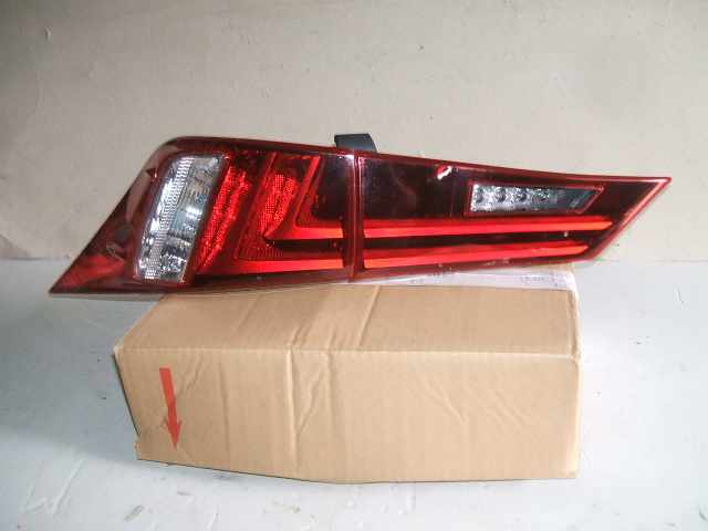 Lexus - IS - (2013-) - Oświetlenie / Lampa tylna lewa
