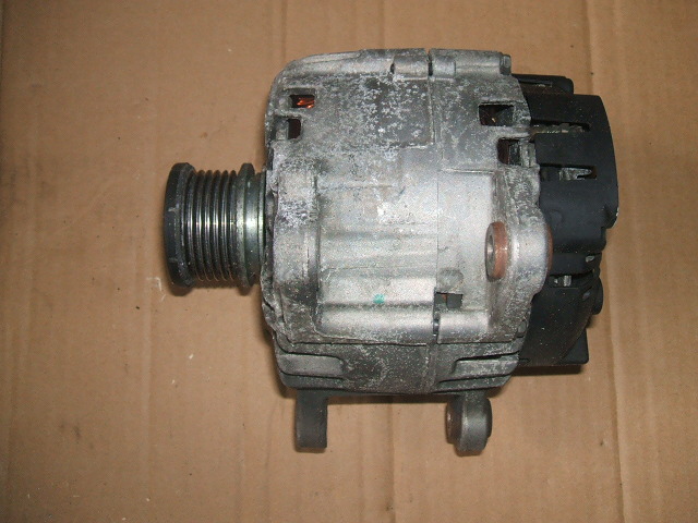 Audi - A4 - (2007 - 2012) - Silnik / Alternator