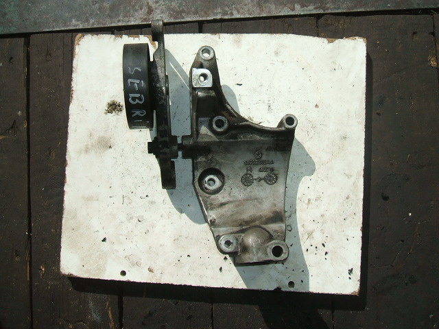 Chrysler - Sebring - Cabrio - (2000 - 2003) - Silnik / Poduszki/Łapy