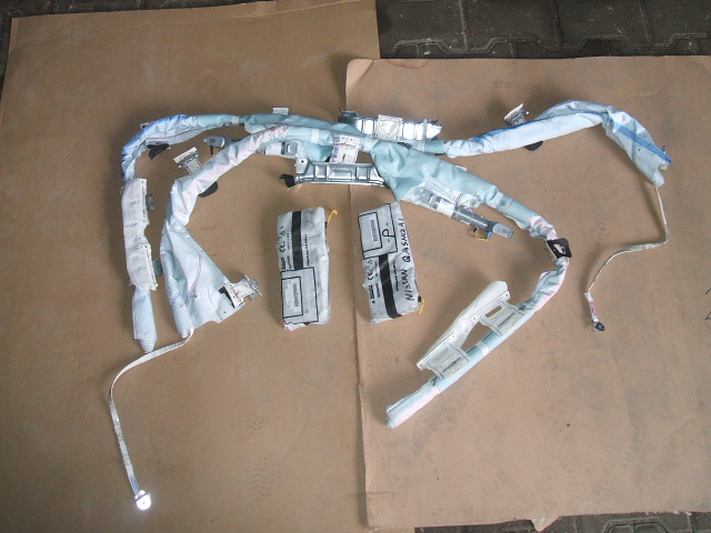 Nissan - Qashqai - (2013 - 2017) - Poduszki / Boczna prawa