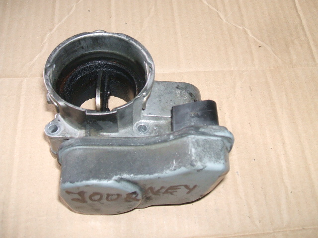 Fiat - Freemont - (2011-) - Silnik / Przepustnica