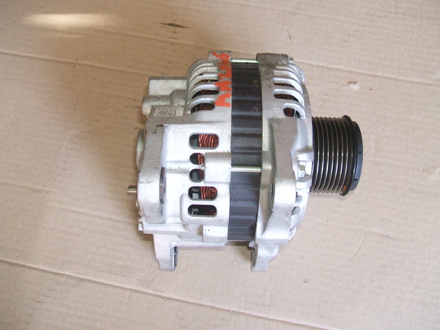 Mazda - 6 - 4 drzwi - (2005 - 2008) - Silnik / Alternator