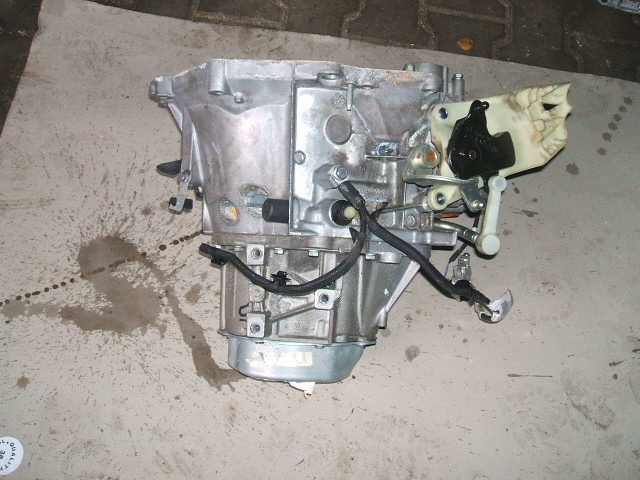 Citroen  - C 3 - Picasso - (2009 - 2013)  - Skrzynia / Ręczna  6-biegowa