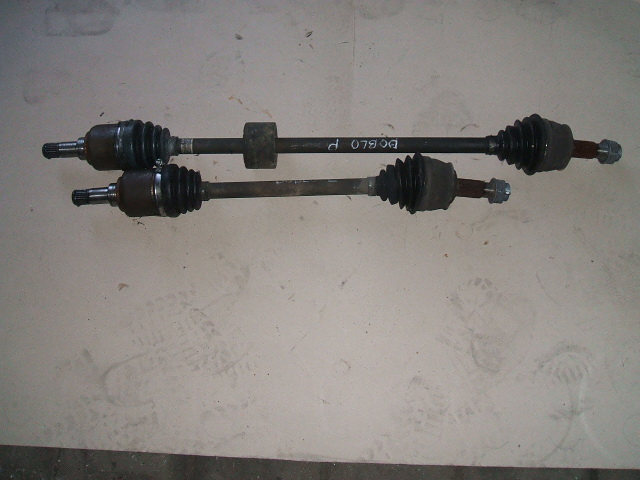 Fiat - Doblo - Cargo - (2010-) - Napęd / Półoś przednia lewa