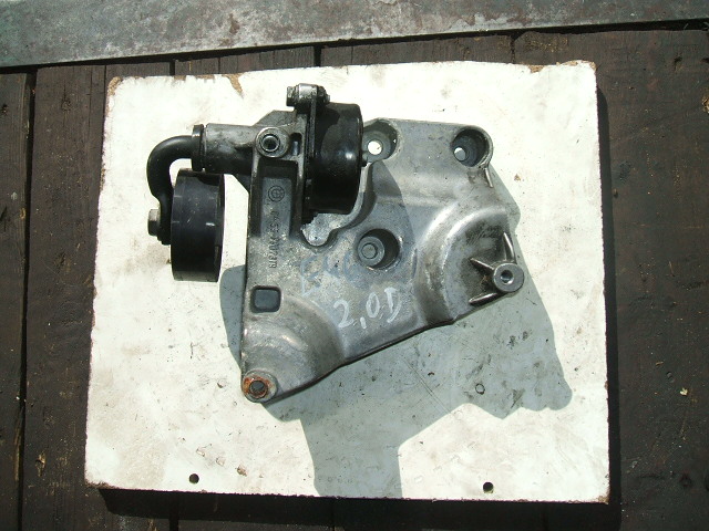 BMW - Seria 3 - E46 - Kombi - (1999 - 2002) - Silnik / Poduszki/Łapy