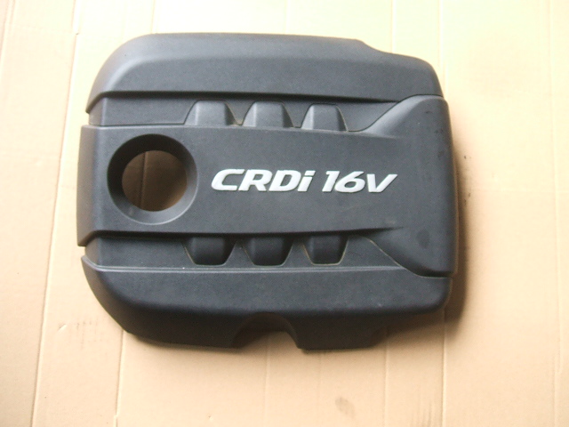 Hyundai - i40 - (2011-) - Silnik / Górna osłona silnika