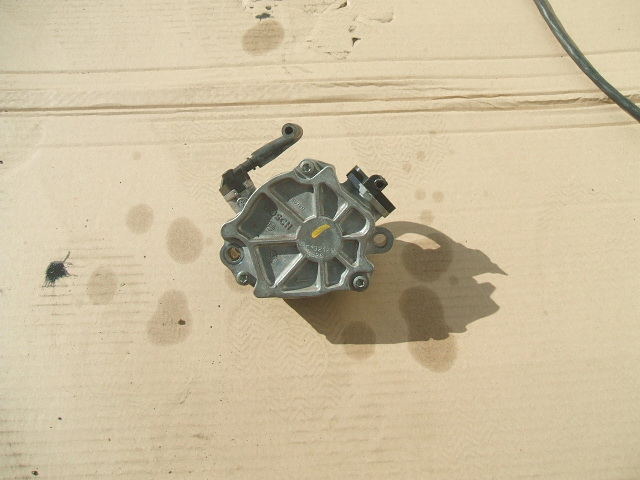 Ford - C-Max - (2010 - 2015) - Silnik / Pompa vacum