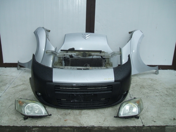 Fiat - Fiorino - Osob./Tow.- (2008 - 2016) - Karoseria / Błotnik przedni lewy