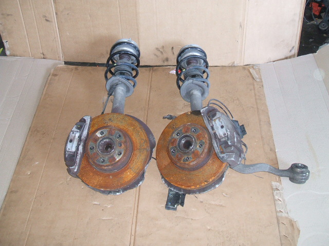 BMW - Seria 5 - E61 - Kombi - (2004 - 2007) - Zawieszenie / McPherson przedni prawy