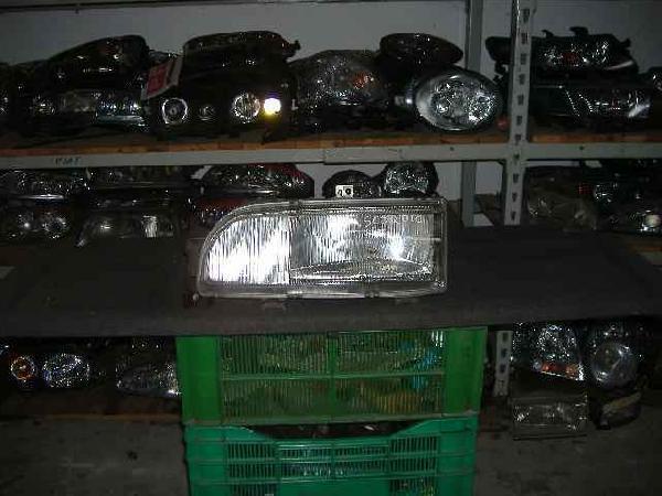 Ford - Scorpio - 5 drzwi - (1985 - 1992) - Oświetlenie / Lampa przednia lewa