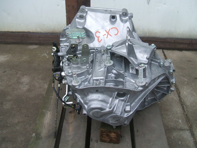 Mazda - CX 3 - (2015-) - Skrzynia / Ręczna  6-biegowa